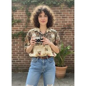 Vtg Act III USA Made Lion Shirt African Safari Graphic Tan Women's Medium 0117